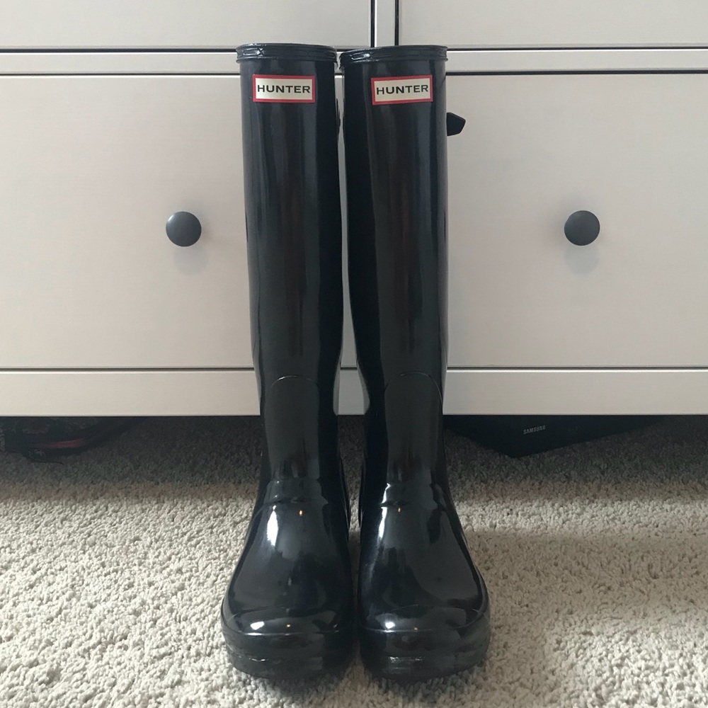 Wide calf Hunter rain boots